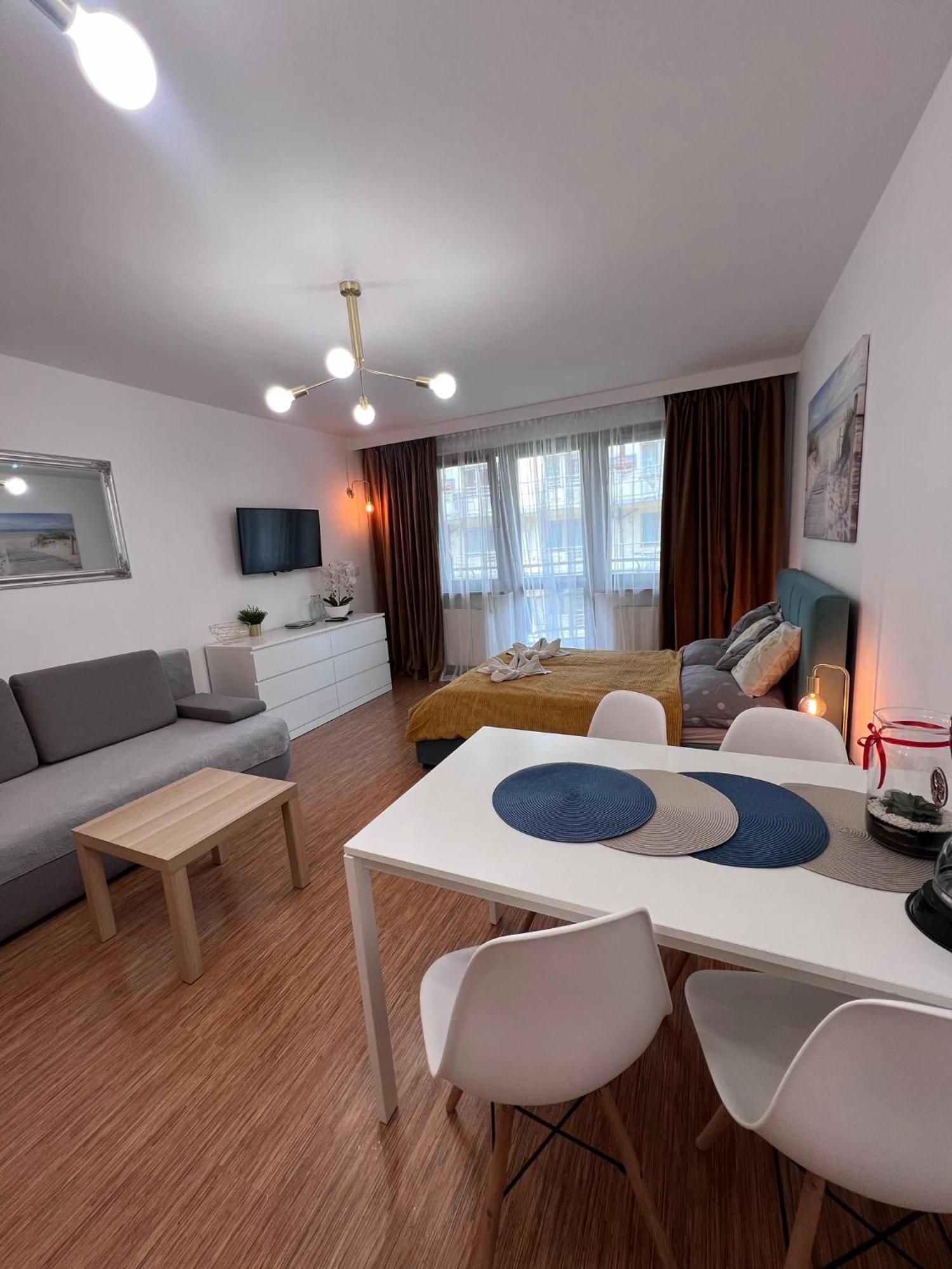 Apartamenty Na Zdrojowej Свіноуйсьце Екстер'єр фото